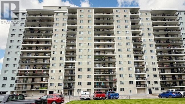 Building Photo - 1100 Caven St