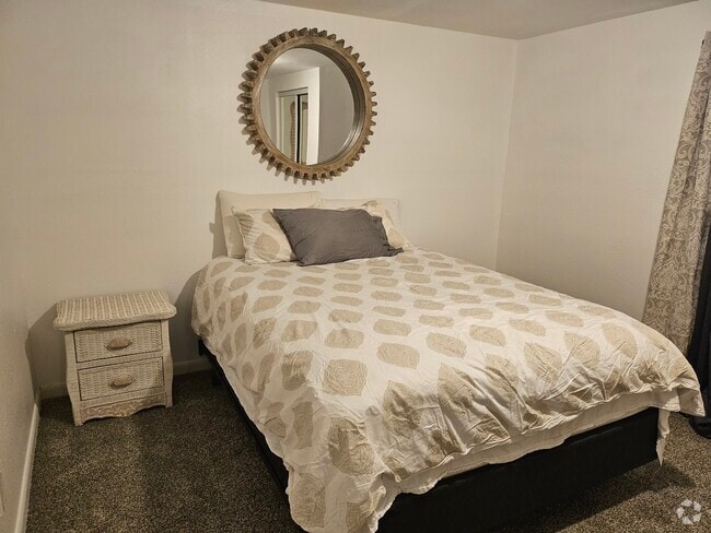 Building Photo - 5713 S Elati Way