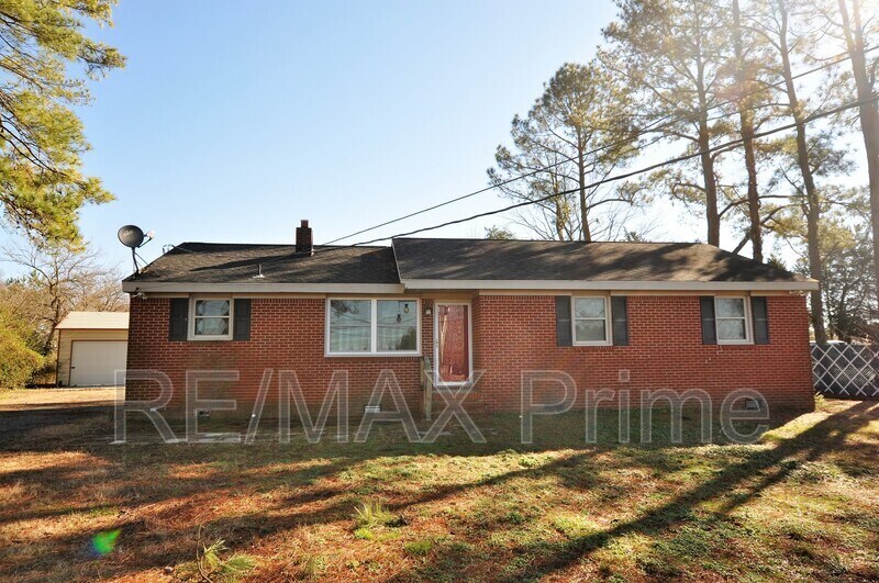 Primary Photo - 1157 W Rd
