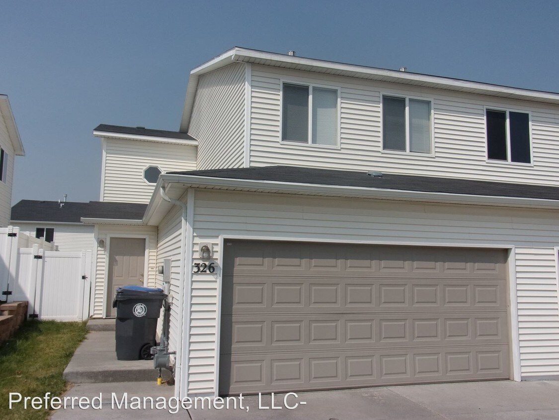 Primary Photo - 326 Arkel Way