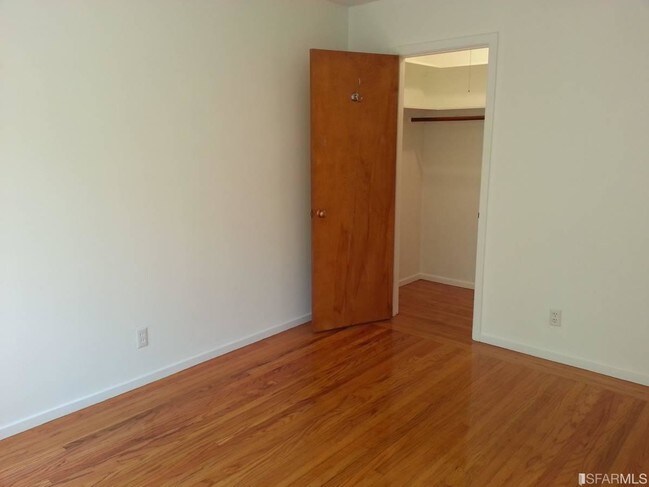 Building Photo - 2215 Gough St