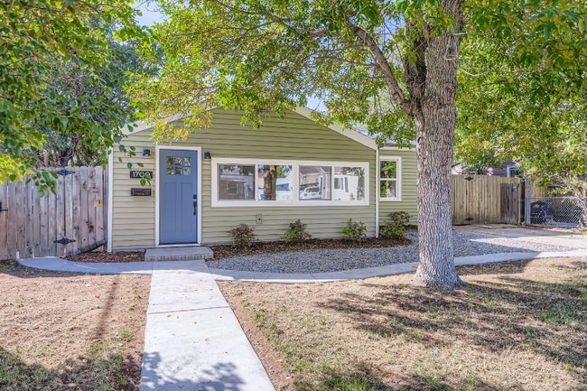 Building Photo - 1700 W Stoll Pl