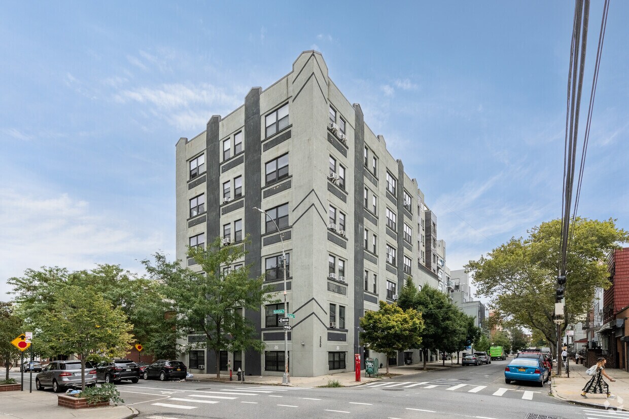 Primary Photo - Morningside Park 2