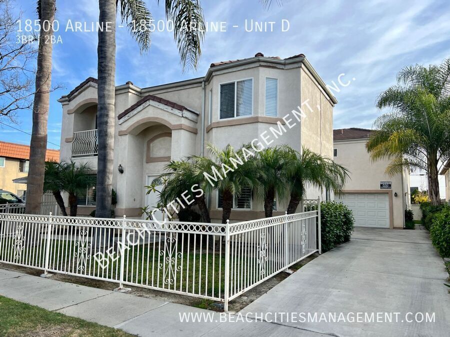 Primary Photo - Remodeled 3 Bed, 2.5 Bath Town Home with A...