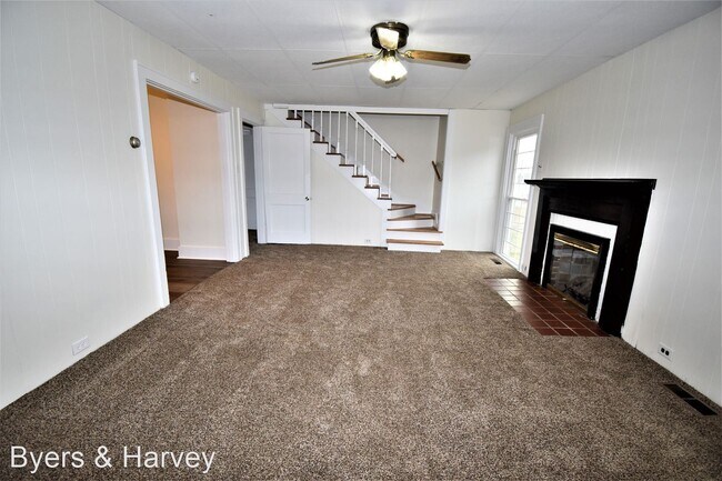 Foto del edificio - 3 br, 1 bath House - 108 Adkins Street