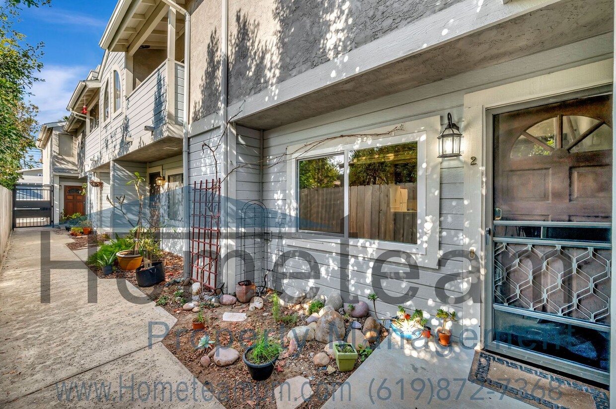 Foto principal - 2 BR/ 2 BA 1009 SQFT University Heights / ...