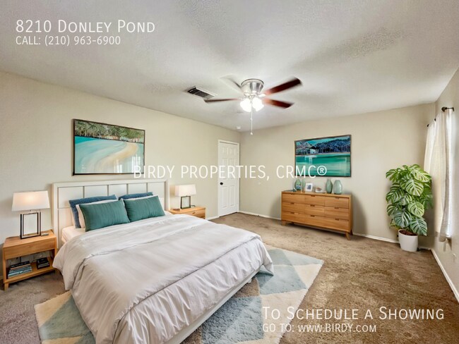 Foto del edificio - 8210 Donley Pond