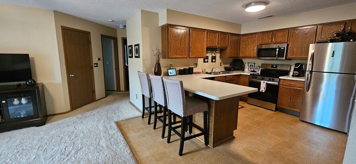 427 Kimberlite St Unit 427 Kimberlite St, Tiffin, IA 52340 Condo for