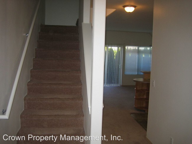 Foto del edificio - 3750 Amber St NE