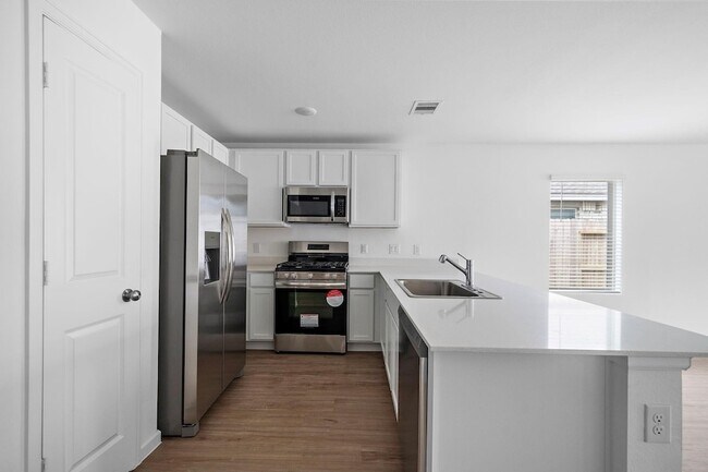 Foto del edificio - 27142 Breakaway Ln