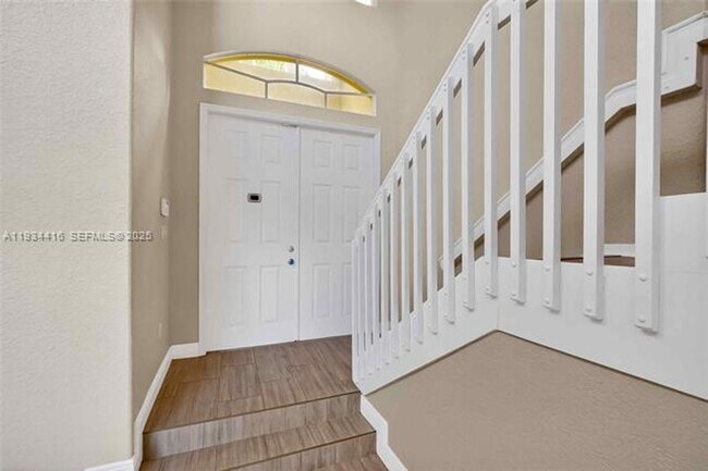 Foto del edificio - 8955 SW 207th St