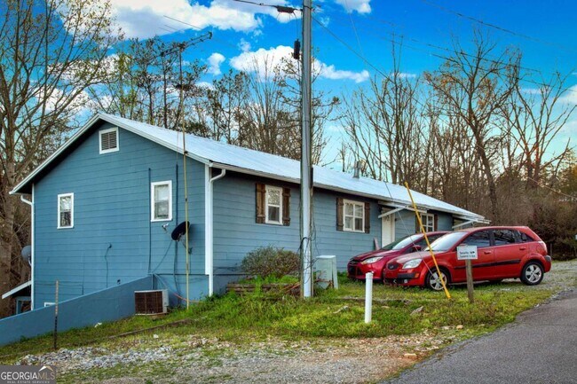 Foto del edificio - 120 Blair Ridge Rd