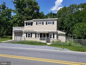 Primary Photo - 655 S Chiques Rd