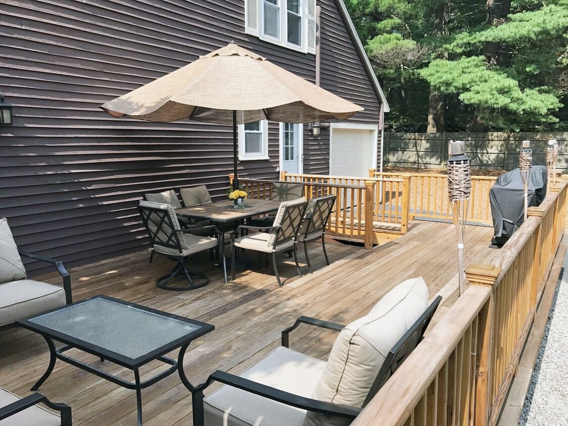 Photo - 441 South St (Plainville, MA)