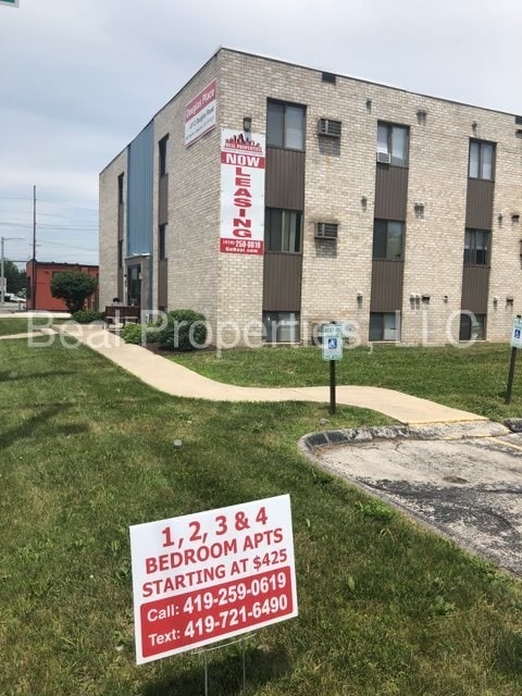 Primary Photo - 2459 Tremainsville Rd