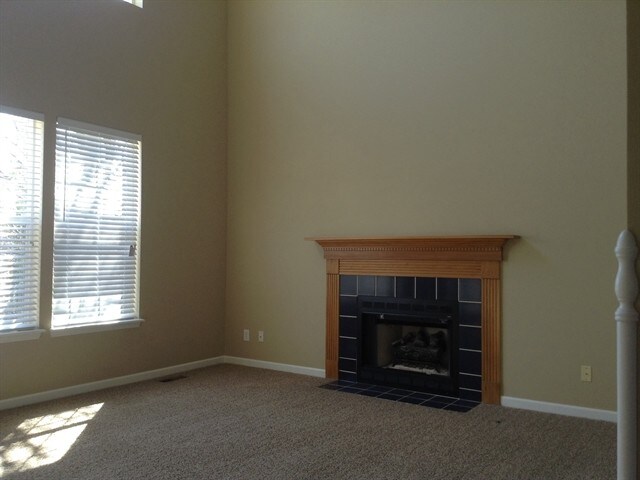 Building Photo - 15 Presidential Way