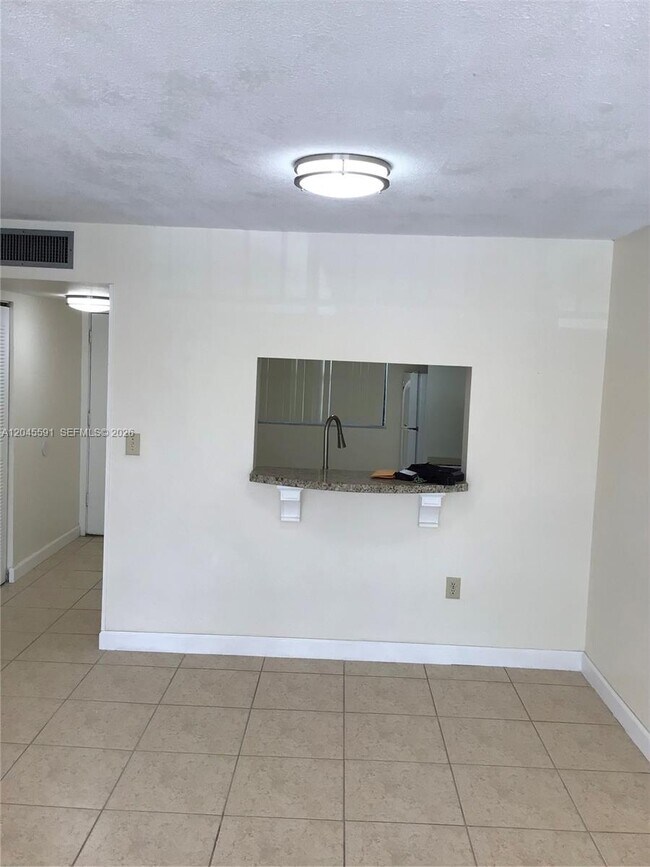 Foto del edificio - 10975 SW 107th St