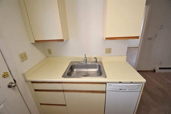 Foto del edificio - 2207 Baseline Rd