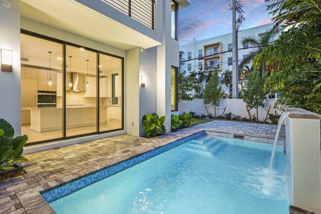 Foto del edificio - 204 Osceola Park Ln