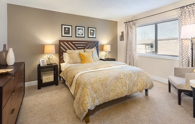 Foto del edificio - 606 Norwest Dr