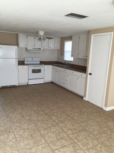 Building Photo - 2111 Smithfield Cir S