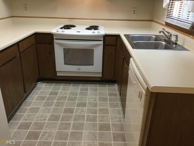 Building Photo - 5307 Weyden Trail