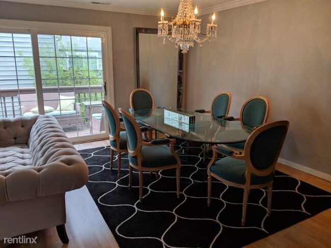 Building Photo - 1 br, 1 bath Condo - 81 Ferry Ct