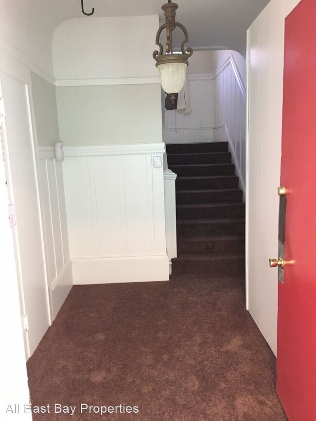 Building Photo - 1 br, 1 bath House - 2551 Harrington Avenu...