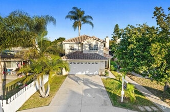 Building Photo - 843 Emory St