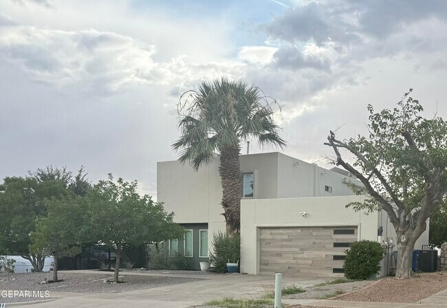Foto del edificio - 601 Alta Cumbre Pl