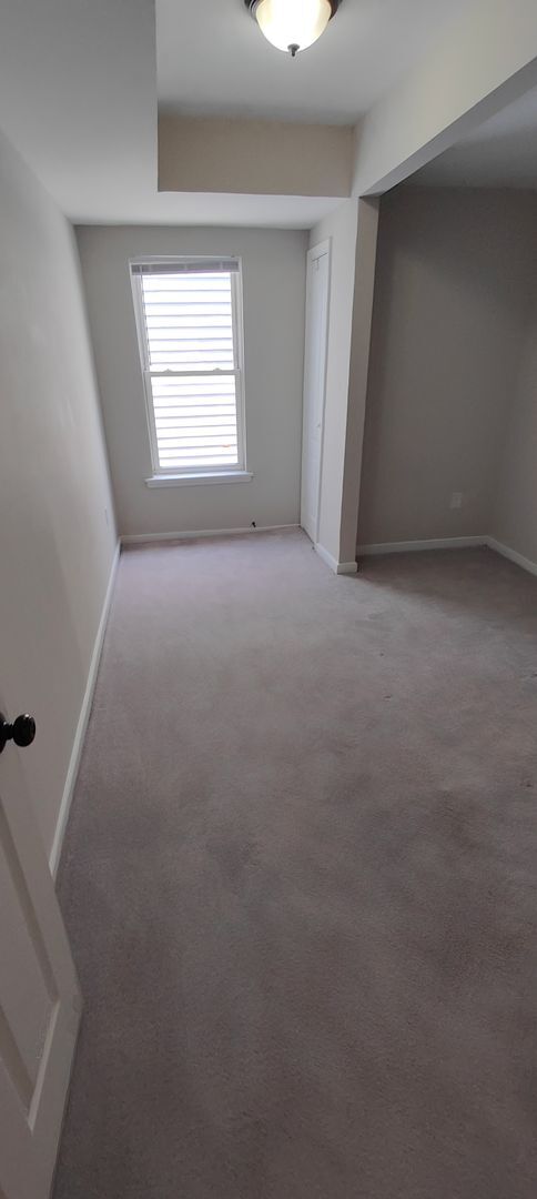 Foto del edificio - Large, Renovated 4 bedroom in Church Hill