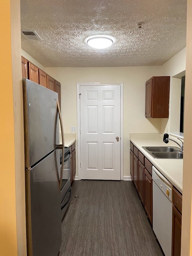 Building Photo - 6103 Waldrop Pl