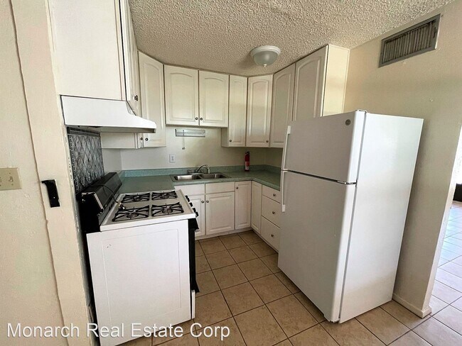 Foto del edificio - 3 br, 1 bath House - 1805 California