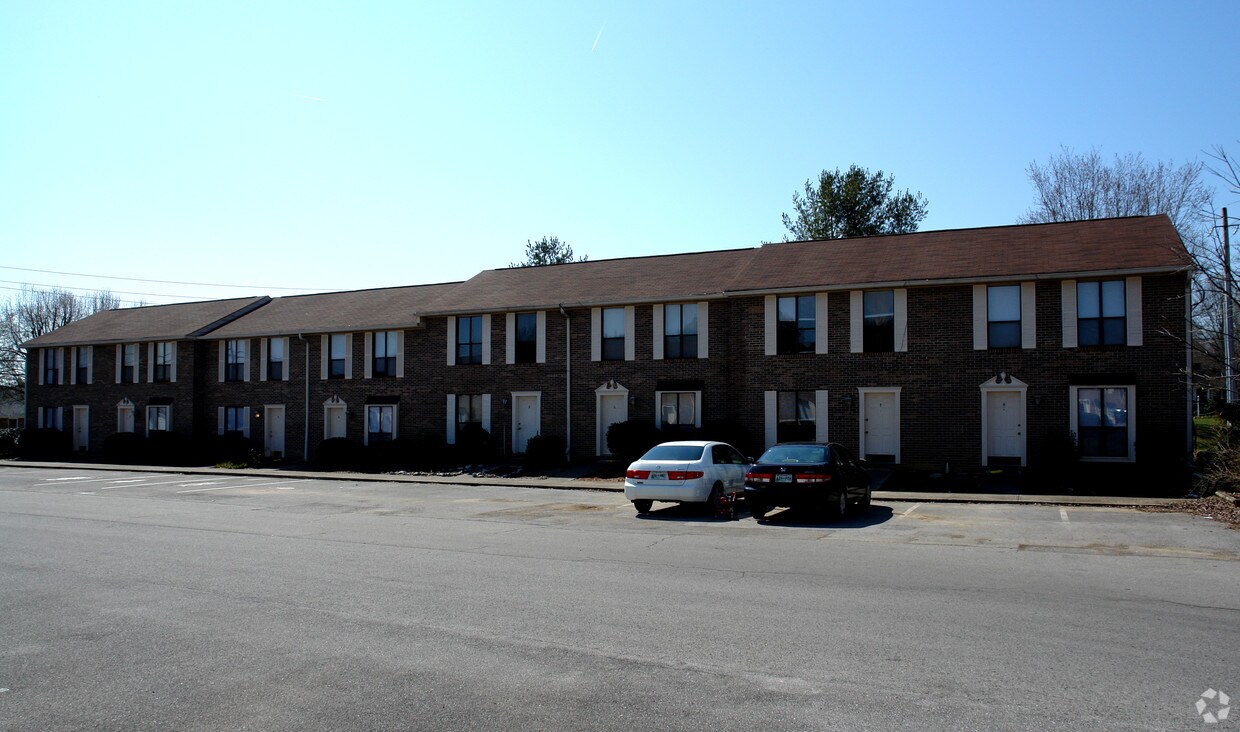 Primary Photo - Stratford Apartments