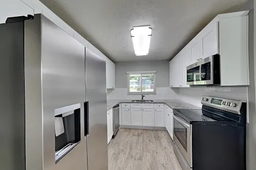 Building Photo - 3359 Hollyridge Trl SW