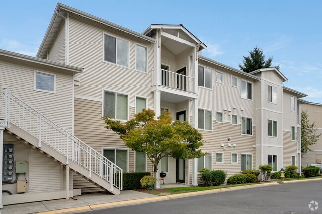 Building Photo - 14915 38th Dr SE