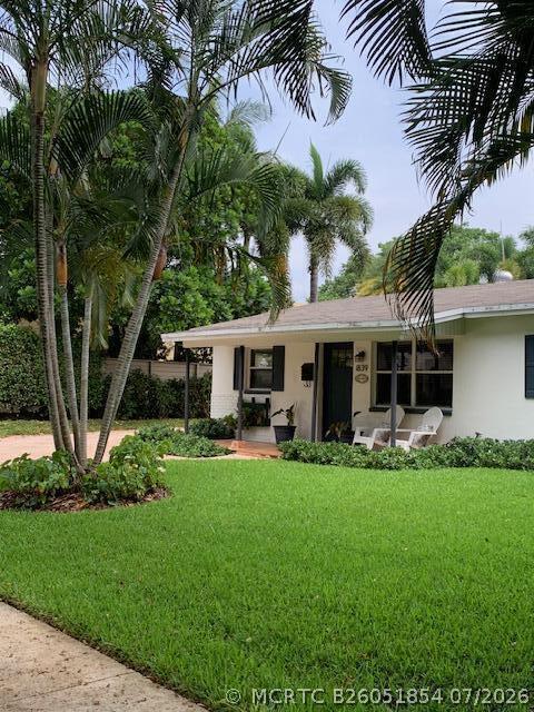 Foto del edificio - 839 Upland Rd