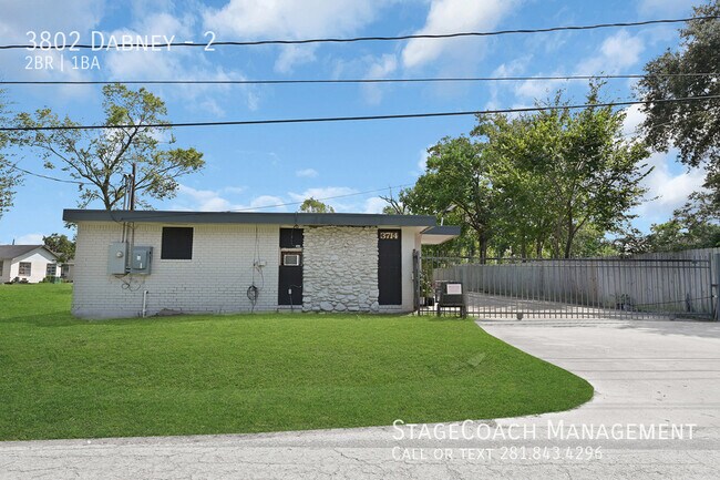 Building Photo - 3802 Dabney-2