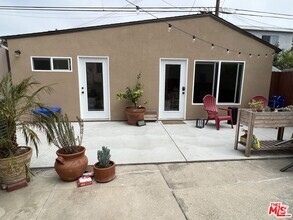 Building Photo - 12512 Rubens Ave
