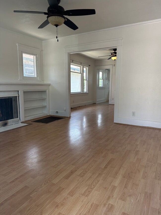 Foto del edificio - Downtown Craftsman - Live/Work - Zoned Mix...