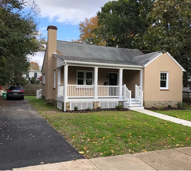 Foto del edificio - 315 S Jackson St