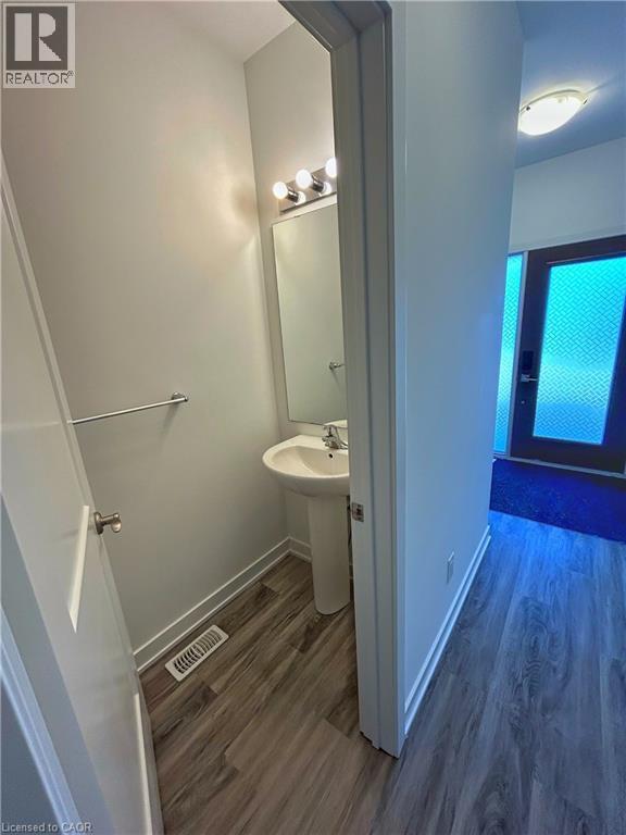 Photo du bâtiment - 110 Fergus Ave