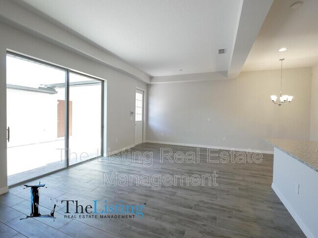 Building Photo - 5105 Jones Rd