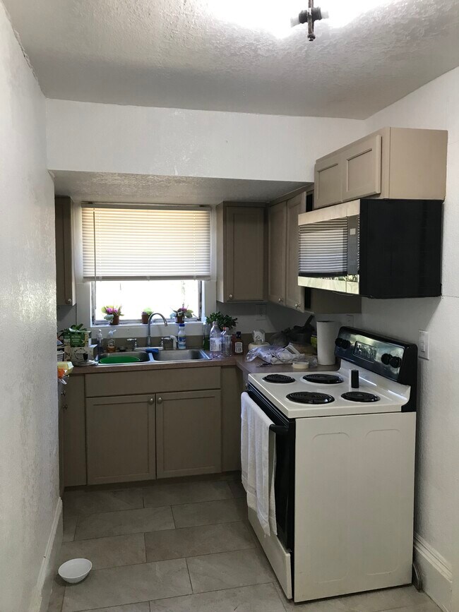 Foto del edificio - 704 W Magnolia St