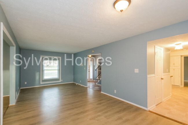 Foto del edificio - 6376 Maddox Rd