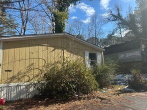 Building Photo - 61 Daniel Dr