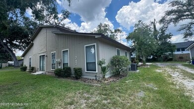 Building Photo - 217 Loring Ct