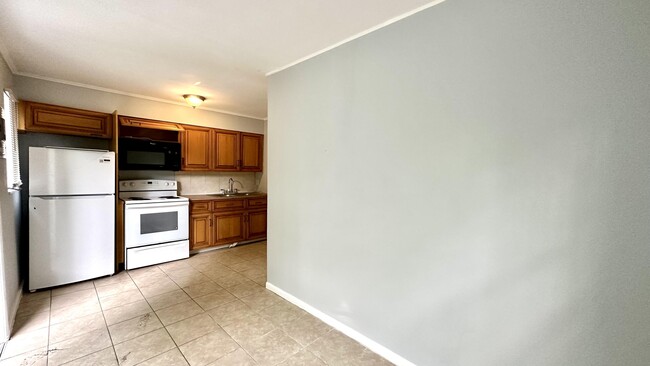 Foto del edificio - 3804 Miller Ave
