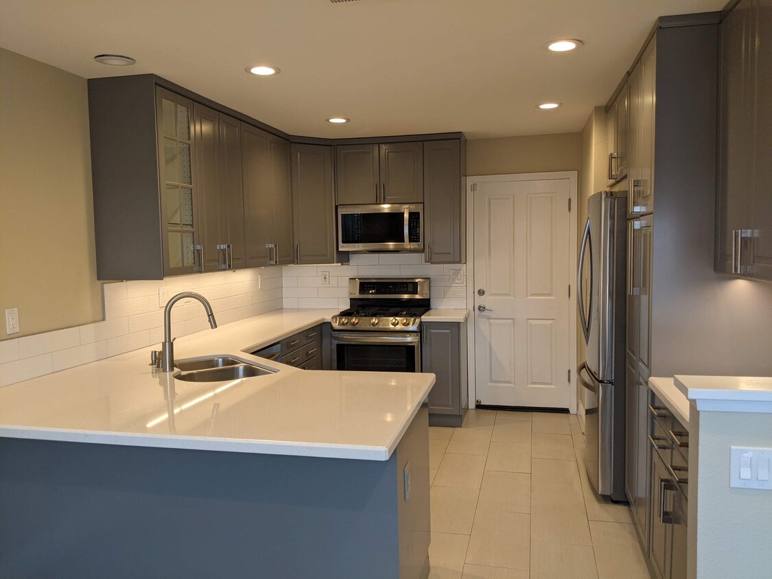 Foto principal - 7121 Briza Loop