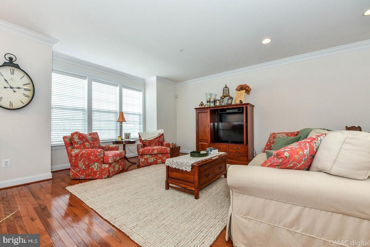 1216 Lander Creek Dr, Brunswick, MD 21716 Townhome Rentals in